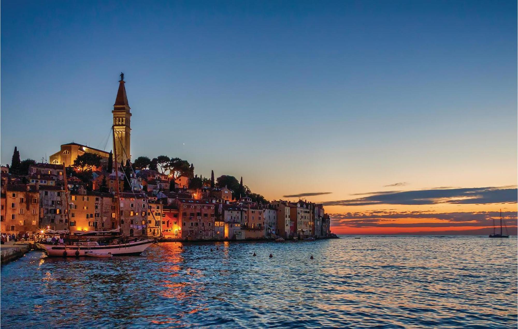 Amazing Apartment In Rovinj With Wifi 외부 사진