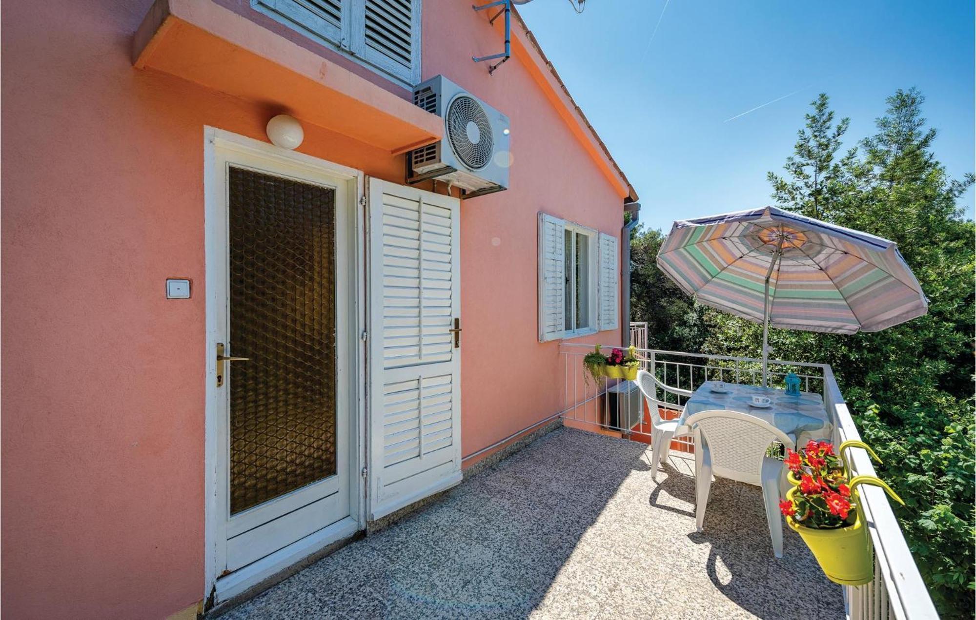 Amazing Apartment In Rovinj With Wifi 외부 사진