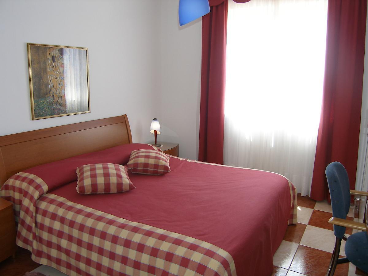 Amazing Apartment In Rovinj With Wifi 객실 사진